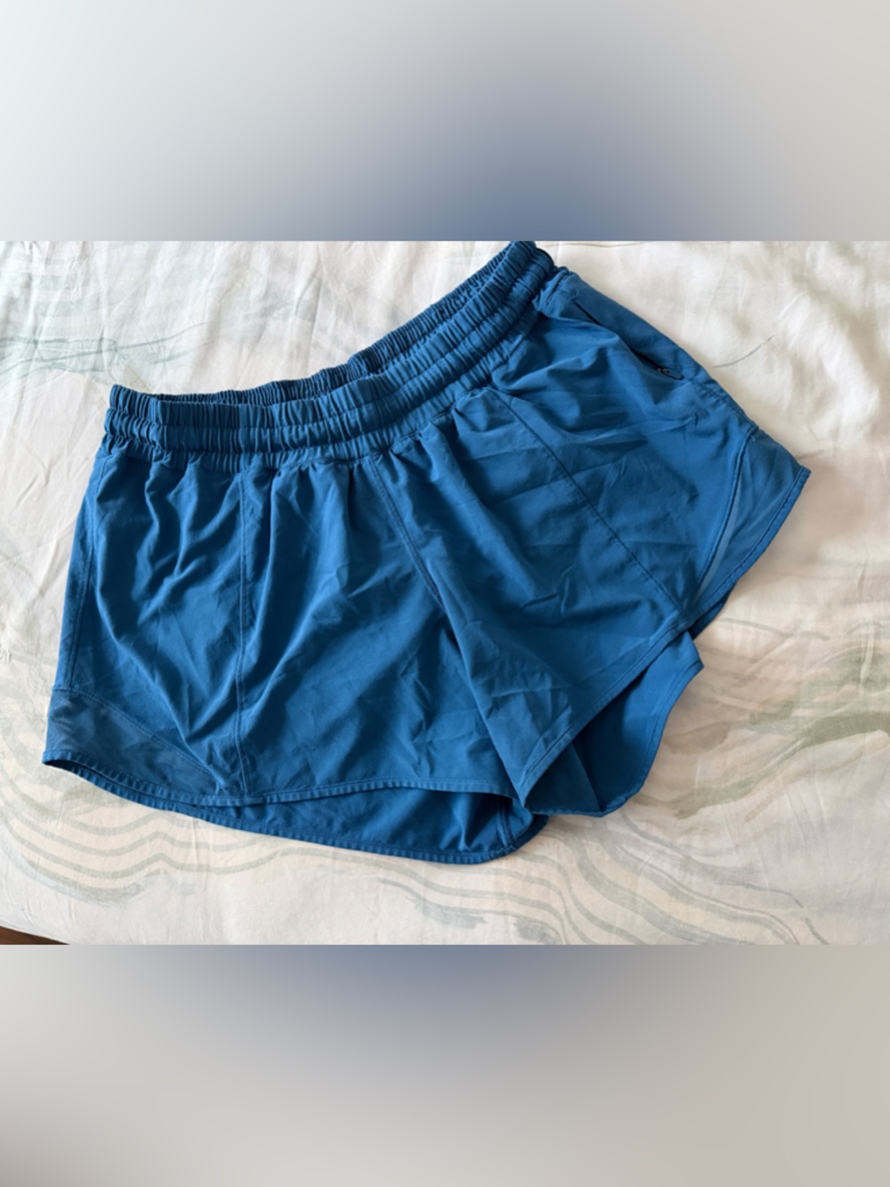 Lululemon Hotty Hot Blue Athletic Running Shorts